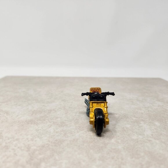 2003 Hot Wheels Collector #136 BLAST LANE Gold (k6) - Picture 2 of 6